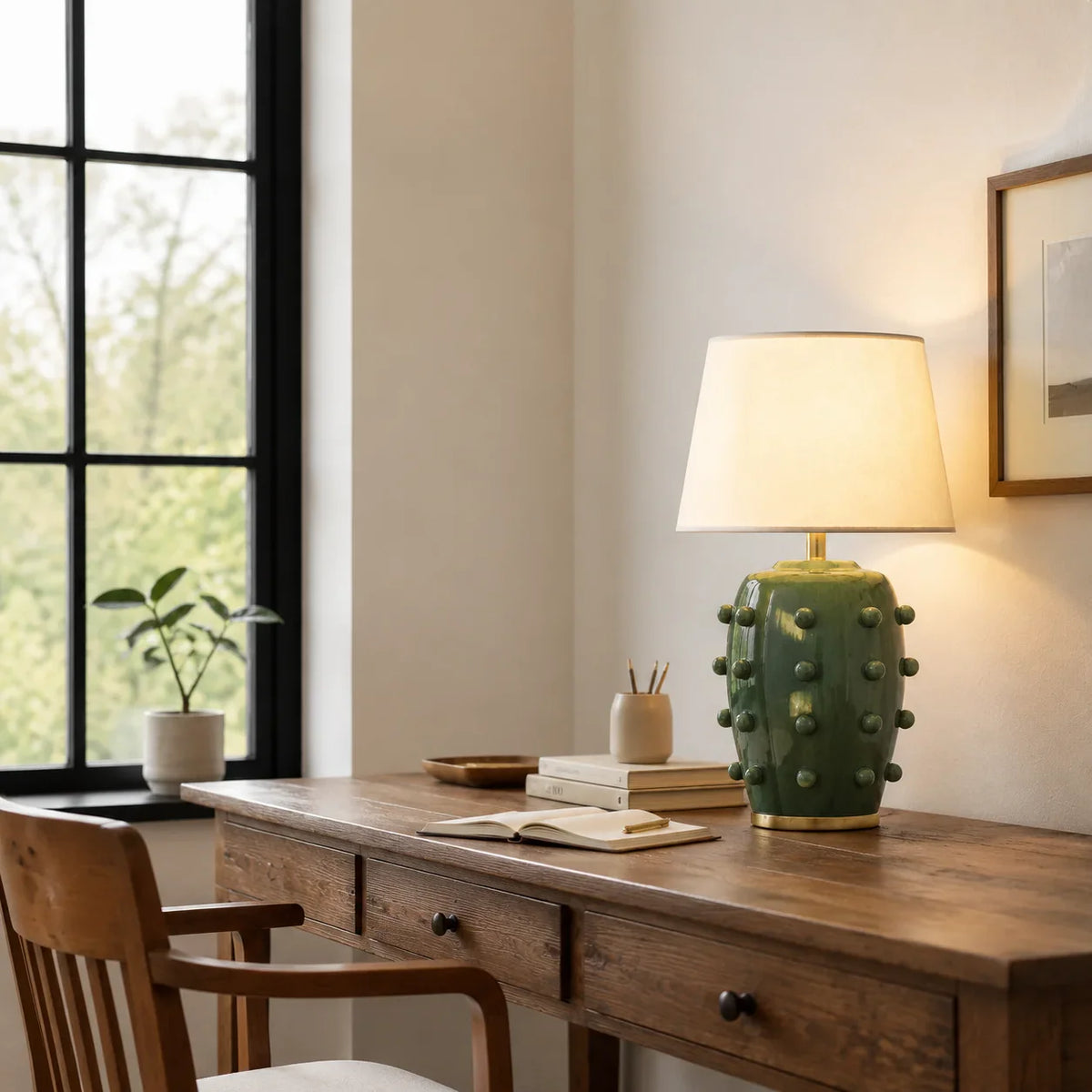 Modern Studded Ceramic Table Lamp