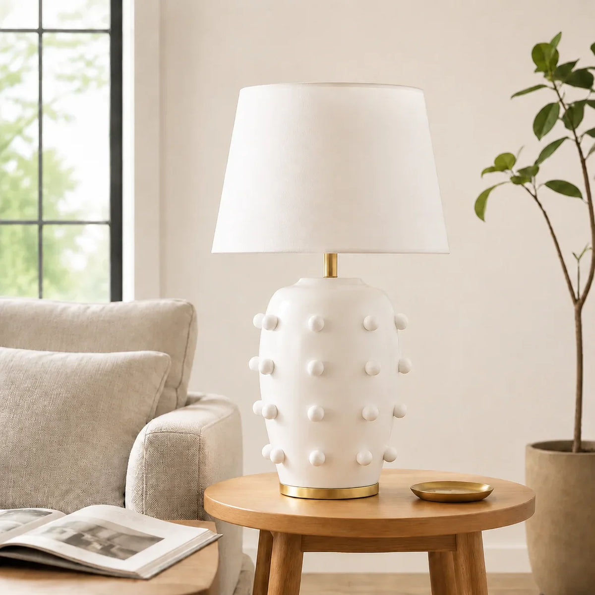 Modern Studded Ceramic Table Lamp